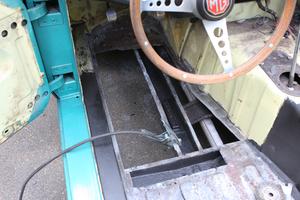 mgb restoration 2009